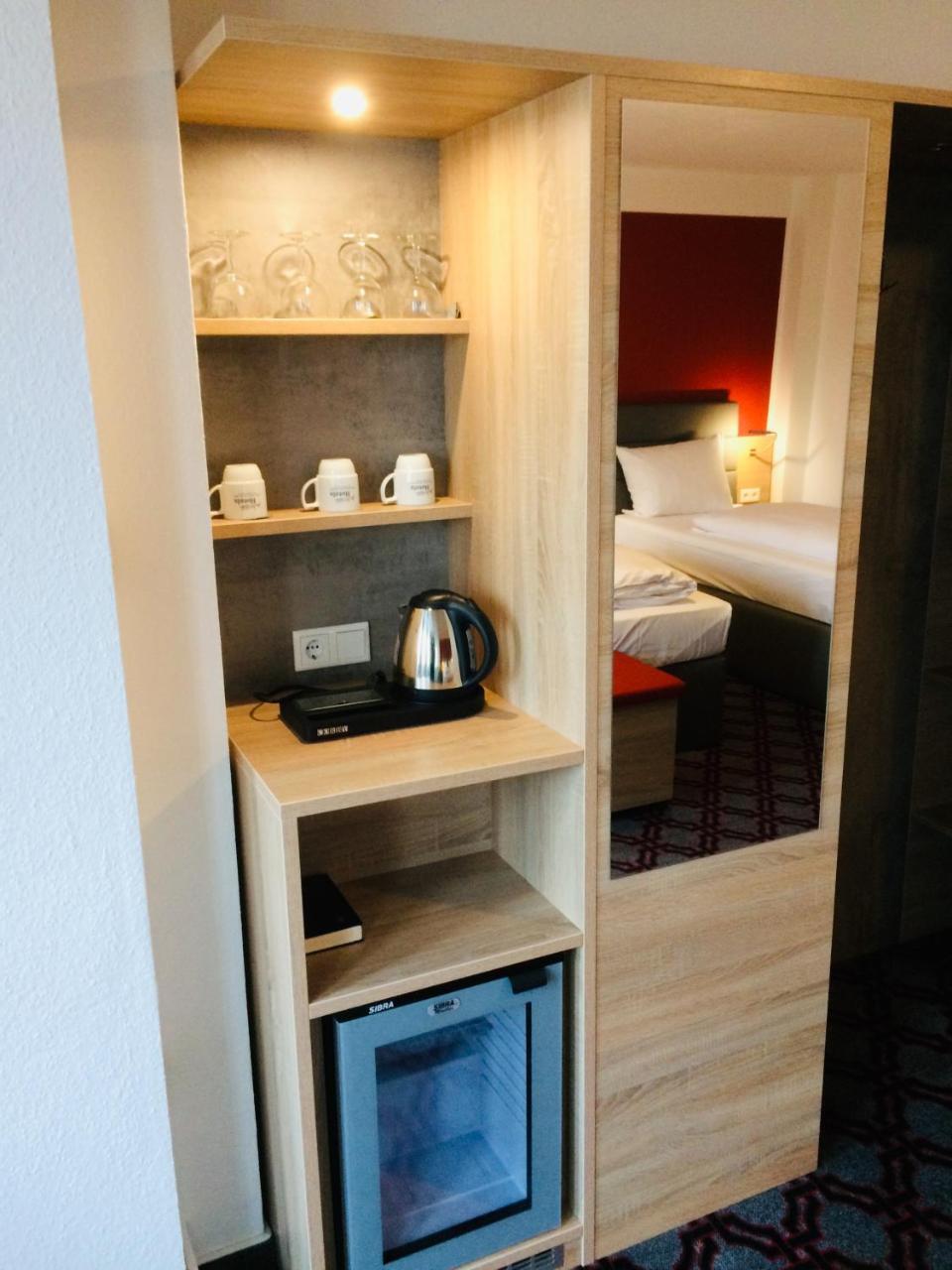 Adesso Hotel Goettingen - Pay At Property On Arrival-Ihr Automatenhotel In Goettingen Kültér fotó